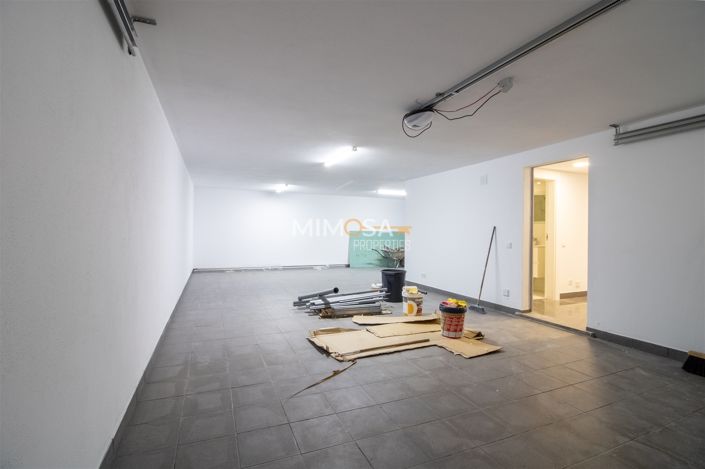 Image No.13-4 Bed House for sale