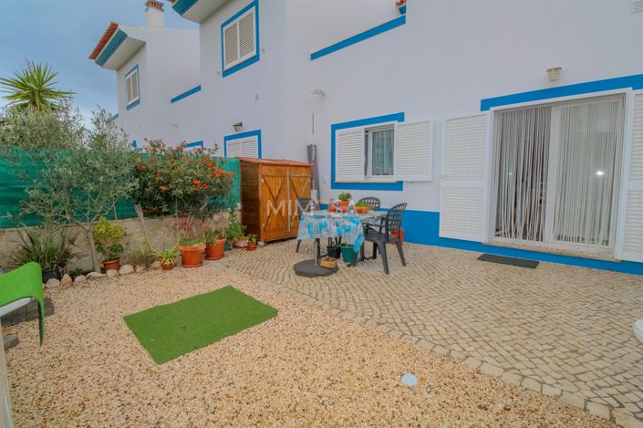 Image No.4-3 Bed Property for sale