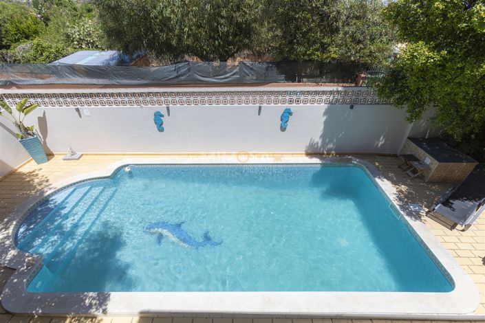 Image No.16-7 Bed House for sale