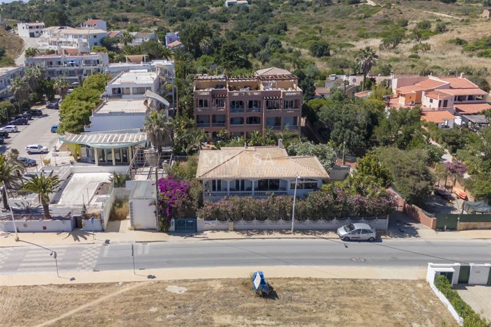 Image No.5-7 Bed House for sale