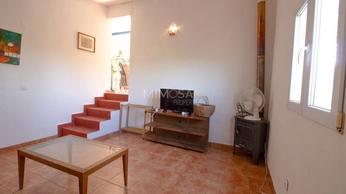 Image No.7-6 Bed Property for sale