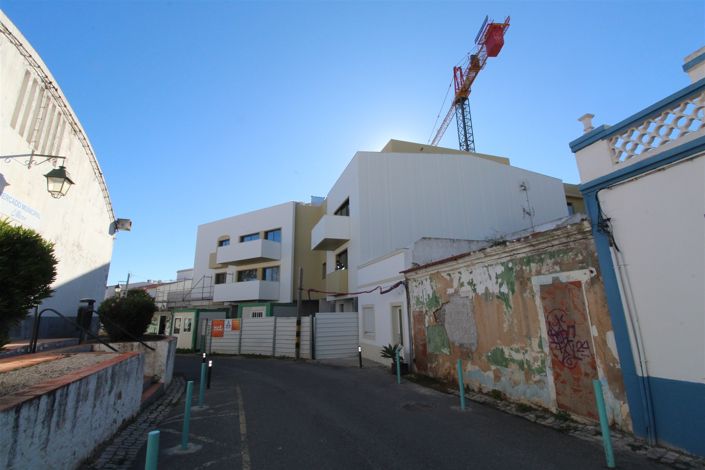 Image No.13-1 Bed Flat for sale