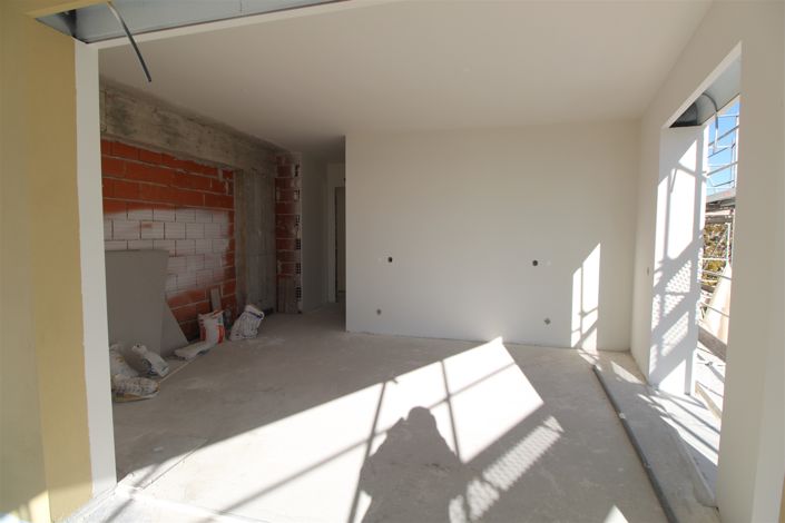 Image No.24-1 Bed Flat for sale