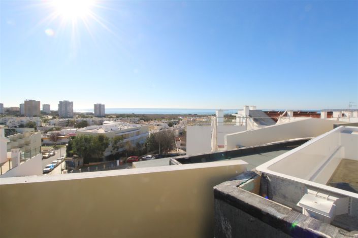 Image No.1-3 Bed Flat for sale