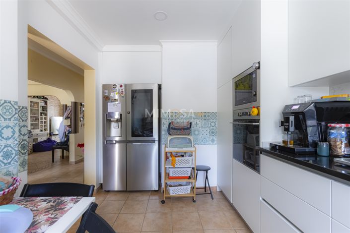 Image No.11-3 Bed Property for sale