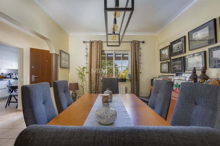 Image No.9-3 Bed Property for sale