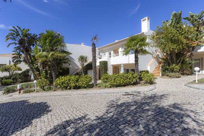 Image No.1-3 Bed Flat for sale