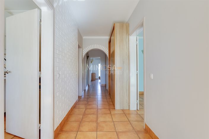 Image No.8-3 Bed Flat for sale