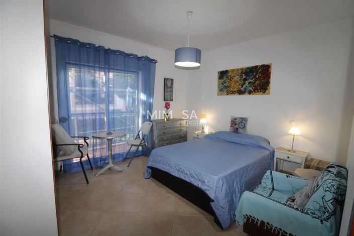 Image No.8-1 Bed Flat for sale