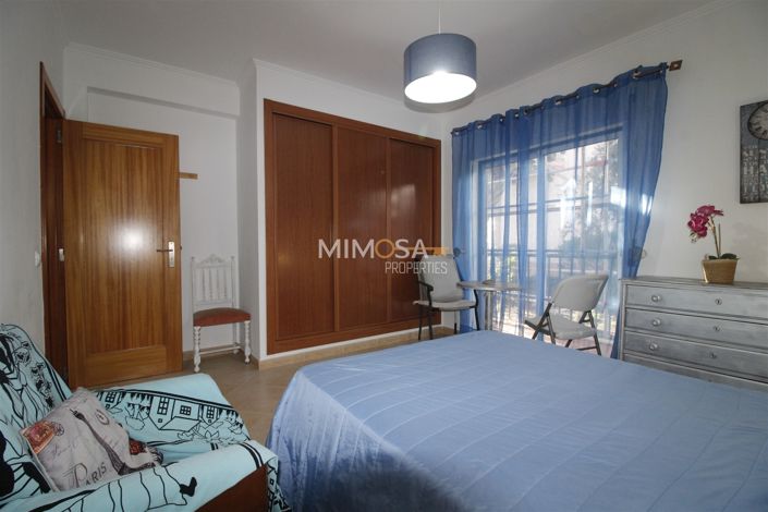 Image No.9-1 Bed Flat for sale