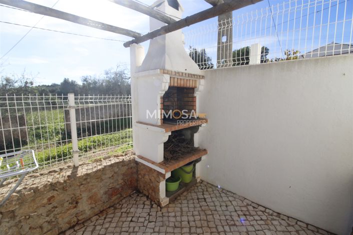 Image No.21-4 Bed Farmhouse for sale