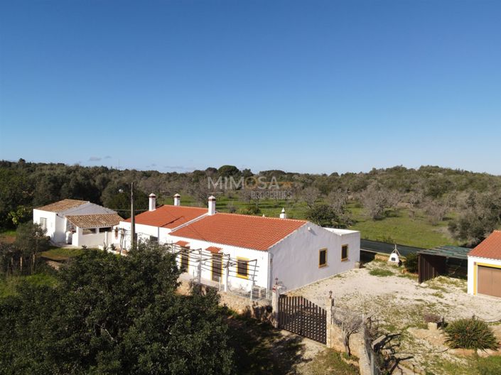 Image No.4-4 Bed Farmhouse for sale