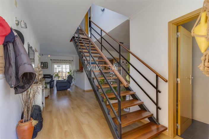 Image No.4-3 Bed House for sale