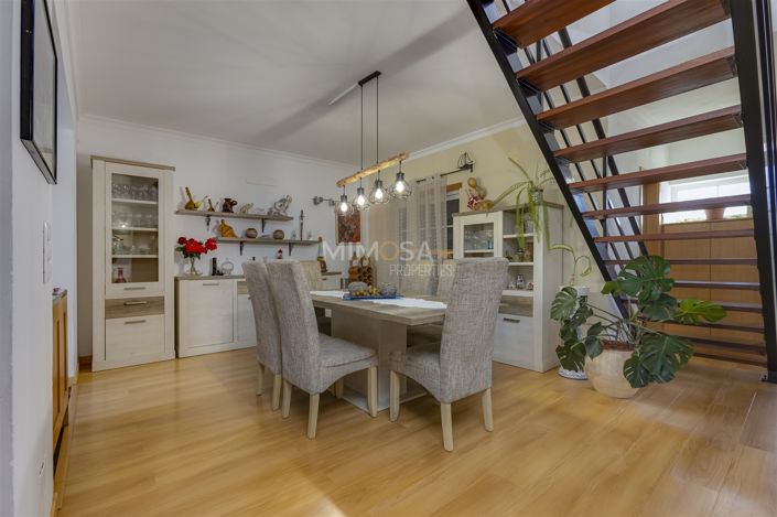 Image No.5-3 Bed House for sale