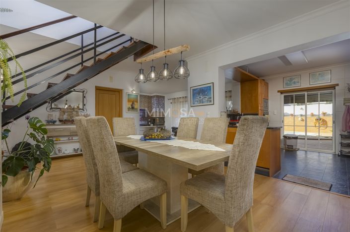 Image No.6-3 Bed House for sale