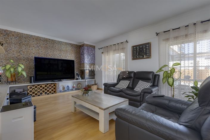 Image No.7-3 Bed House for sale