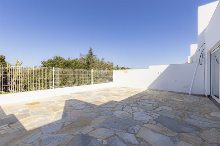 Image No.18-4 Bed Property for sale