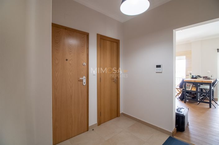 Image No.10-2 Bed Flat for sale