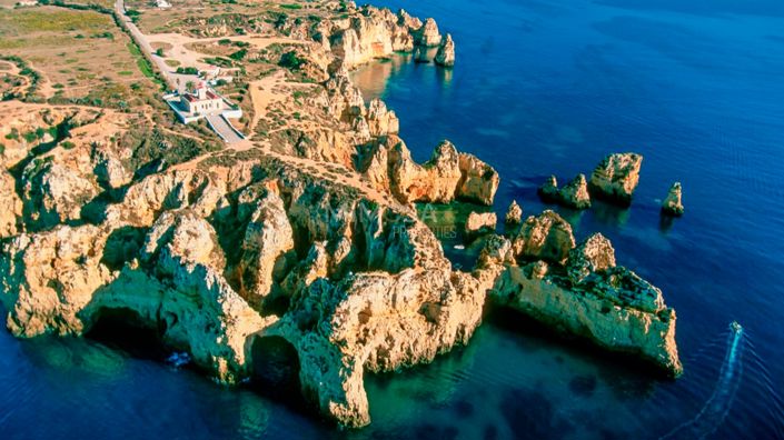 Image No.13-3 Bed Property for sale