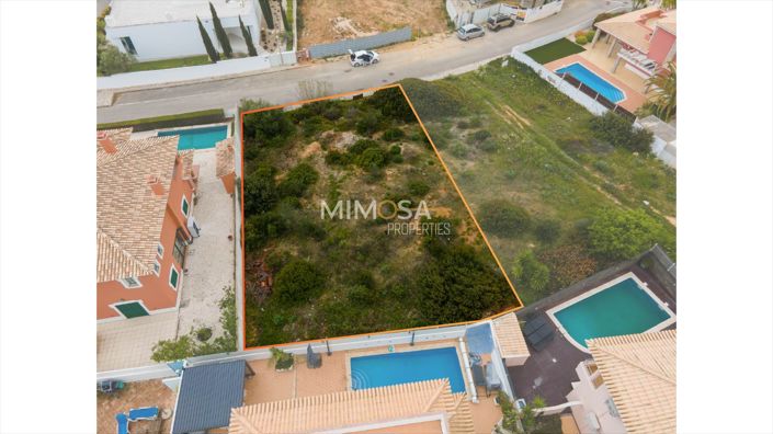 Image No.4-3 Bed Property for sale