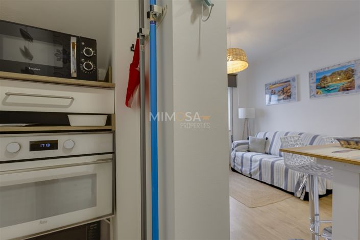 Image No.8-1 Bed Property for sale