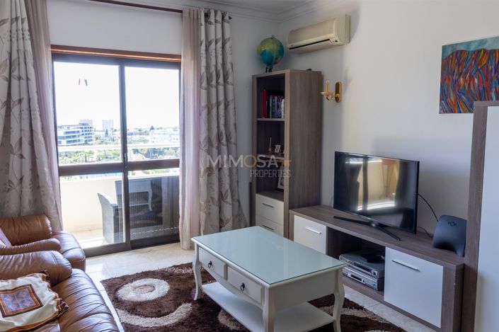 Image No.6-2 Bed Flat for sale