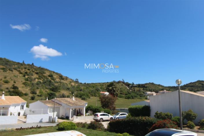 Image No.10-3 Bed Property for sale