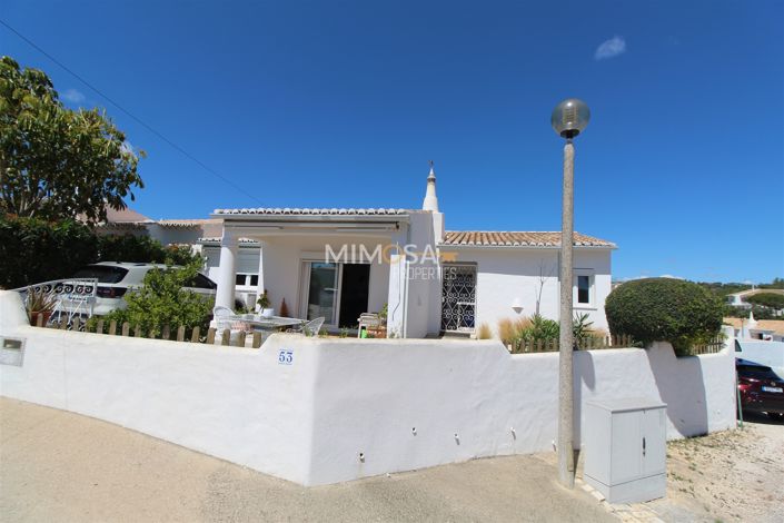 Image No.3-3 Bed Property for sale