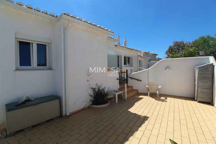 Image No.8-3 Bed Property for sale