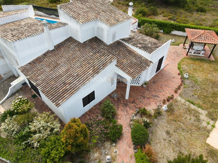 Image No.21-6 Bed House for sale