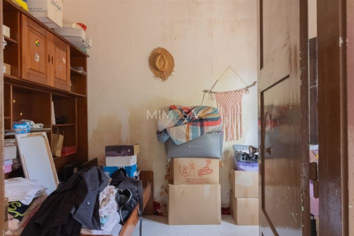 Image No.10-4 Bed House for sale