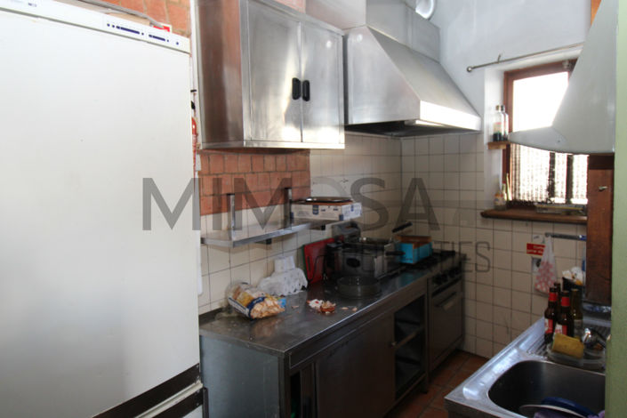 Image No.13-2 Bed House for sale