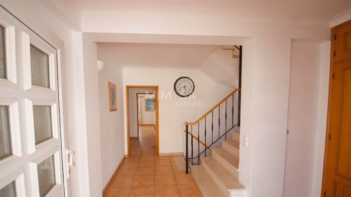 Image No.15-6 Bed House for sale