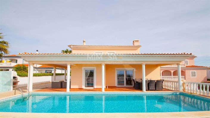 Image No.3-6 Bed House for sale