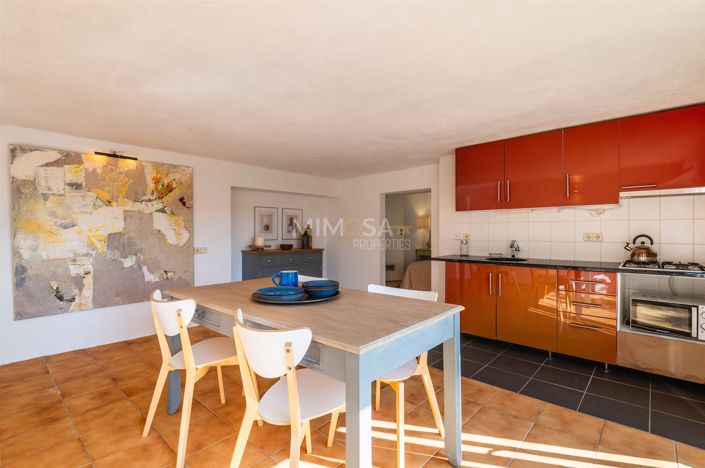 Image No.15-5 Bed House for sale