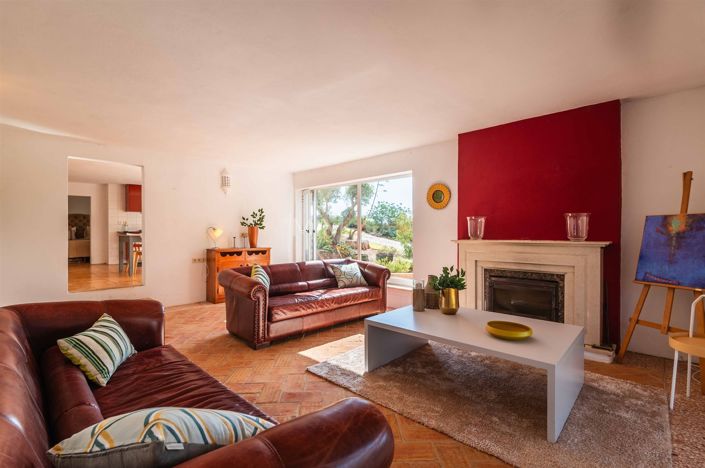 Image No.18-5 Bed House for sale