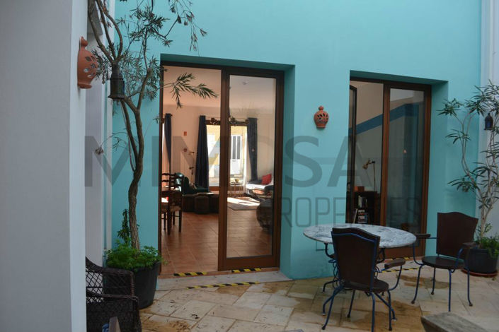 Image No.20-7 Bed House for sale