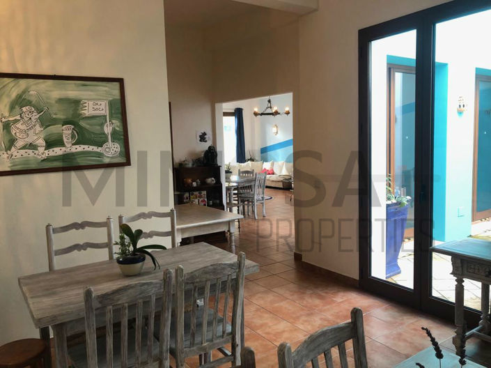 Image No.6-7 Bed House for sale