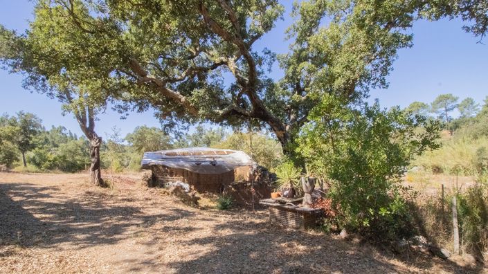 Image No.11-4 Bed Property for sale