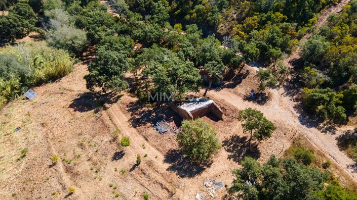 Image No.15-4 Bed Property for sale