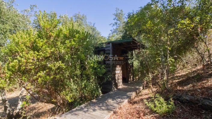 Image No.7-4 Bed Property for sale