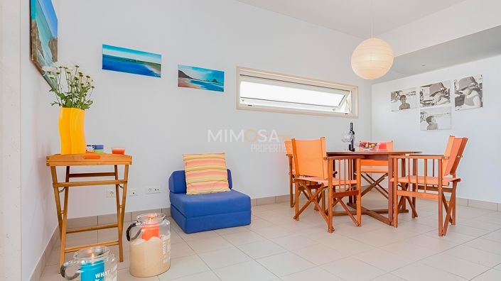 Image No.6-2 Bed Flat for sale