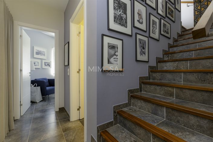 Image No.17-2 Bed House for sale