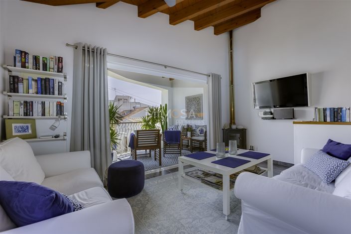 Image No.2-2 Bed House for sale