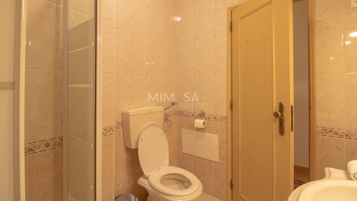 Image No.15-3 Bed Flat for sale