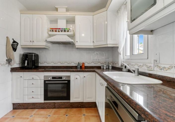 Image No.10-4 Bed Villa for sale