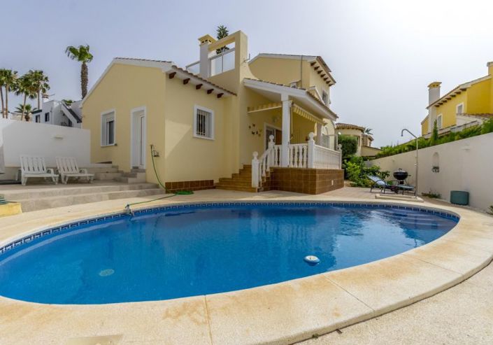 Image No.25-4 Bed Villa for sale