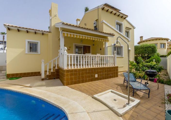 Image No.26-4 Bed Villa for sale