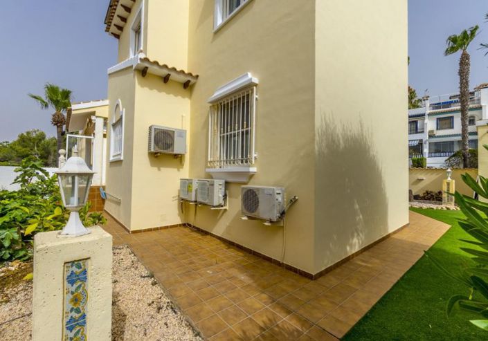 Image No.28-4 Bed Villa for sale