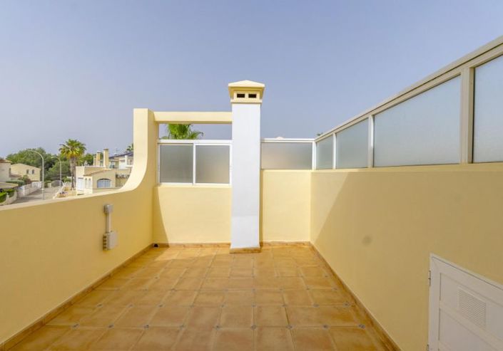Image No.5-4 Bed Villa for sale